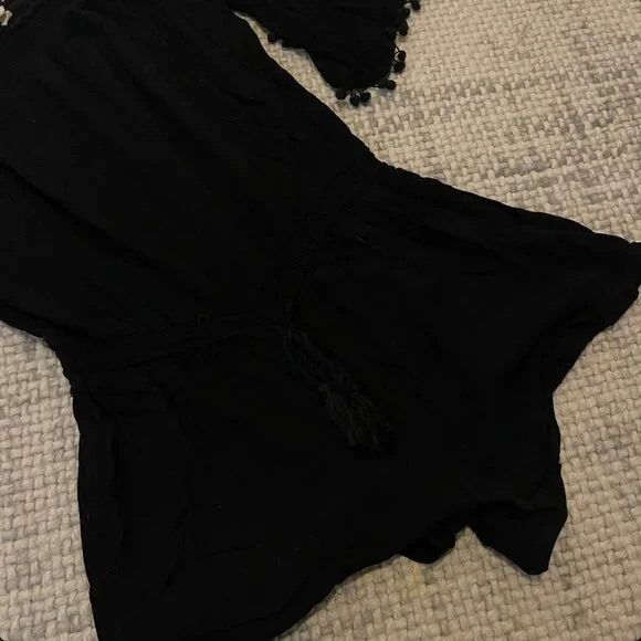 Anthropologie Lilka Pom-Trimmed Off-The-Shoulder Romper - Picture 6 of 10